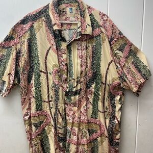 Kahala brand Hawaiian shirt 
Casual Button Down Shirt with Botanical Print